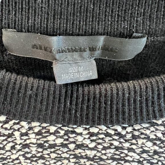 Alexander Wang Sweater dress worn by Miranda Kerr - Picture 2 of 4